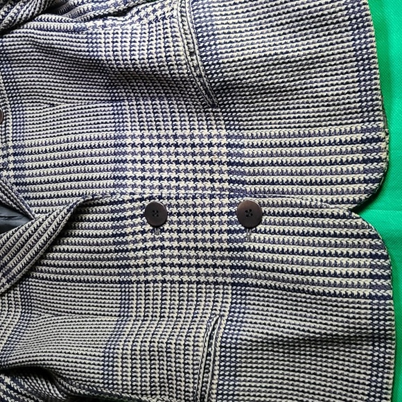 Ladies Wool Giorgio Armani Blazer - Picture 4 of 10